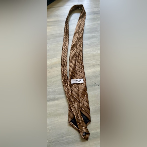 Allegro Italy Style Handmade 100% Polyester 61” Long Brown Striped Luxury Tie - Picture 3 of 4